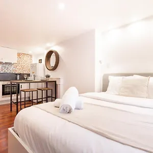  Appartement Old - Ideally Located !