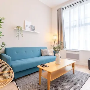  Appartement Centre - Flat With Terrace!